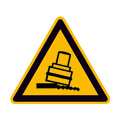 Pericolo di ribaltamento durante l'utilizzo del rullo compressore