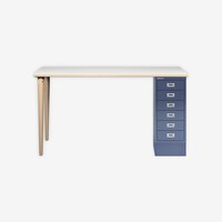 MultiDesk | 2 Eichenfüße, 1 MultiDrawer mit 6 Schüben