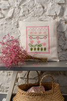 Embroidery Kit: Cushion: Vintage Freestyle Sampler: Daisy