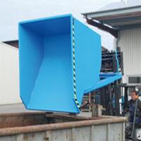 Stapleranbaugerät Kippbehälter Typ BKM30, Inhalt 0,30m³, 1140x820x815mm,Tragl. 1500kg, Blau