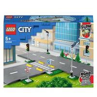 LEGO® CITY 60304 Közúti kereszteződés jelzőlámpákkal