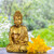 Relaxdays Buddha Figur Garten, wetterfest & frostsicher, Gartenbuddha sitzend, Gartenfigur, HxBxT: 17 x 10 x 7 cm, gold