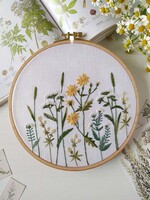 Embroidery Kit: Linen: Meadow Collection: Freestyle: Water Meadow Amity