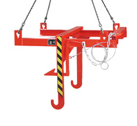 Kipptraverse für Baustoffbehälter lackiert RAL3000 Feuerrot Stapler Anbaugerät