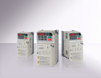 Detailansicht-Frequenzumrichter/Inverter J1000, 400 V, ND: 1,2 A / 0,4 kW, HD: 1,2 A / 0,2 kW, IP20