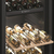 Haier Wine Bank 60 Serie 7 HWS236GDGU1 Weinkühler mit Kompressor Freistehend Schwarz 236 Flasche(n)