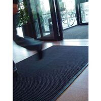 Waffle indoor entrance mat
