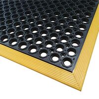 Natural rubber slip-resistant safety mat