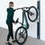 Anwendungsbeispiel: Das Fahrrad wird ganz einfach wie von selbst vom -BikeLift- hochgezogen (Art. 41499.0001)