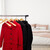 Relaxdays Anzug Kleiderbügel, 10er Set, breite Schulter, 360° drehbarer Haken, Jacken, Holzkleiderbügel, versch. Farben