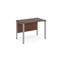Maestro 25 straight desk 1000mm x 600mm - silver bench leg frame and walnut top