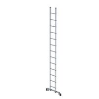 Lean to ladder with rungs