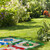 Relaxdays Ludo XXL, große Brettspiel Matte inklusive 16 Spielsteine, 2 Würfel & 4 Heringe, Garten Ludo, 160x180 cm, bunt