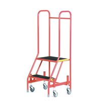 Retractable wheel mobile steps, with slip resistant treads