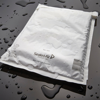 Busta imbottita Mail Lite® Tuff Extreme - D (18 x 26 cm) - bianco - Sealed Air® - conf. 100 pezzi
