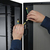 Tripp Lite SR42UBDP48 Extra tiefes SmartRack 42-HE-Server-Rack – 1219 mm tief, Türen und Seitenwände im Lieferumfang enthalten