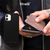 OtterBox Strada in Pelle Anticata a Chiusura Automatica Sottile ed Elegante Custodia per Apple iPhone 11 Nero