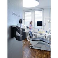 Skipper™ wall mounted hand sanitising station