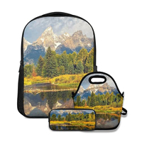 MOCHILA ESCOLAR,PARQUE NACIONAL GRAND TETONS EN EL PUNTO DE ATERRIZAJE DE SCHWABACHER JUNTO AL RÍO CON EL REFLEJO DE LOS PICOS D