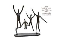 74572