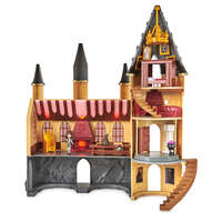 Wizarding World Harry Potter Magical Minis - Zweinstein Kasteel-speelset met 12 accessoires lichtjes geluiden en Hermelien-actiefiguur