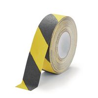 Extra coarse heavy-duty slip resistant safety floor tapes