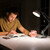 Relaxdays Schreibtischlampe Retro, verstellbare Gelenkarmlampe, E27-Fassung, schwenkbar, Büro Tischlampe Metall, silber