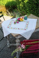 Embroidery Kit: Tablecloth: Fresh Flowers