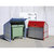Caseta para contenedores de basura, cerrado por 3 lados, construcción de marcos en rojo.