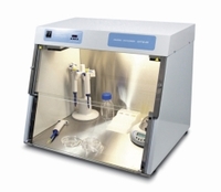 UV/PCR cabinets UVT-B-AR/UVT-S-AR/UVC/T-M-AR Type UVT-B-AR with internal socket