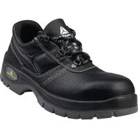 Black safety shoes S3 SRC