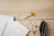 Fiskars 9859 papírvágó és mintavágó olló Kézműves olló, Irodai olló, Univerzális Egyenes vágás Narancssárga, Acél