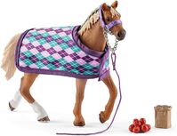 Schleich angol telivér figura takaróval (42360)