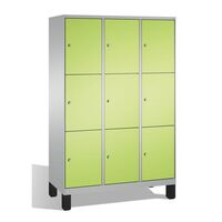 EVOLO locker unit, with feet