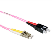 ACT 2m 50/125µm OM4 cable de fibra optica LC SC Rojo