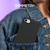 OtterBox Symmetry - Funda Anti-Caídas Fina y elegante para Apple iPhone SE (2020)/7/8, Negro - Funda