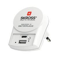 Skross PRO+ USB (A+C) World ohne CH/I adaptador de enchufe eléctrico Universal Blanco