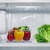 Relaxdays Kühlschrank Organizer, Aufbewahrung von Lebensmitteln, HBT: 10x20,5x36,5 cm, Küchenbox mit Griff, transparent
