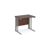 Maestro 25 straight desk 800mm x 600mm - silver cable managed leg frame and waln