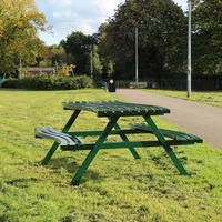 Wave Style Picnic Table - Textured Dark Green