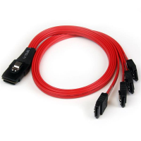 StarTech.com SAS8087S4R50 sorosan kapcsolt SCSi (SAS) kábel 0,5 M Fekete, Vörös