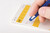Selbstlaminierende Etiketten für manuelle Beschriftung Typ 1402 im Buchformat 19,05x12,70x50,80 mm orange/transparent