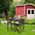 Relaxdays Gartentisch, Holzoptik, eckiger Klapptisch, Kunststoff, Metall, Balkontisch, HxBxT: 74 x 120 x 60 cm, braun