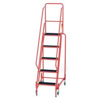 Retractable wheel mobile steps, with slip resistant treads