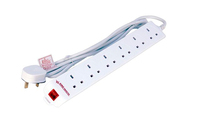 Microconnect MC-UKSURGESTRIP6-5M elektromos elosztó 6 AC kimenet(ek) Beltéri Fehér