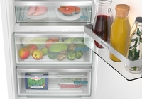 KI82LADD0, Einbau-Kühlschrank mit Gefrierfach