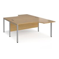 Maestro 25 back to back ergonomic desks 1600mm deep - silver bench leg frame, oak top