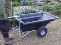 Trailer Barrow