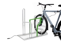 Anwendungsbeispiel: Fahrradständer Anlehnparker -B-Bike Charge-, einseitig, 2 Stellplätze (Art. 41461.0001)
