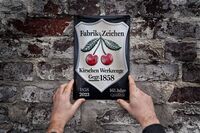 "KIRSCHEN" Werkzeuge 8207165 | Jubiläums-Blechschild 165 Jahre | Limited edition | Retro Design | bombiert und geprägt | Made in Germany | 20 x 30 cm